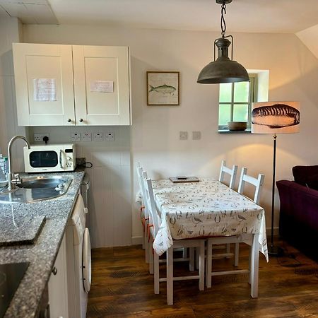 Little Bream - Pretty Cosy Cottage, Sea Views, Walk To The Beach Mawnan Smith Exterior foto