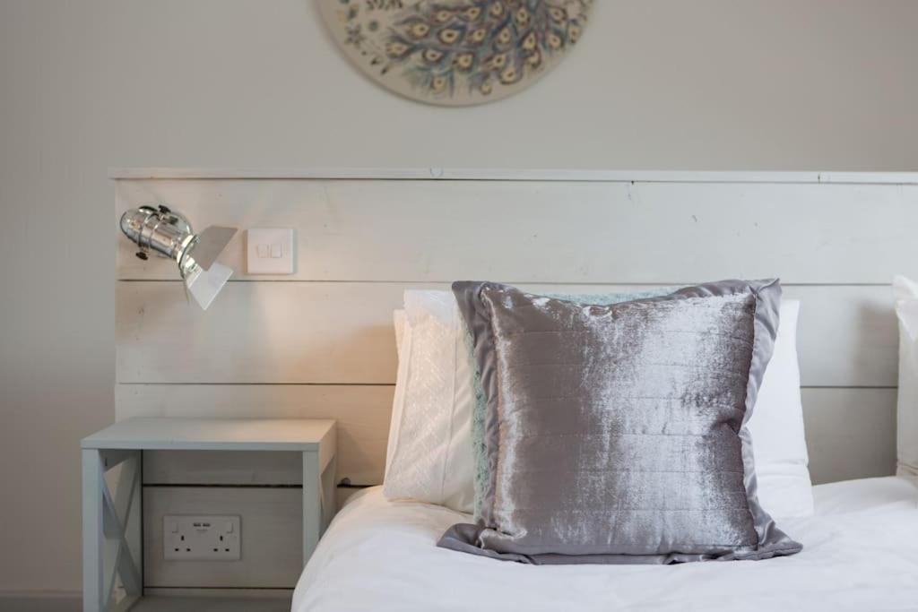 Little Bream - Pretty Cosy Cottage, Sea Views, Walk To The Beach Mawnan Smith Exterior foto