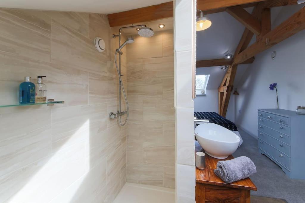 Little Bream - Pretty Cosy Cottage, Sea Views, Walk To The Beach Mawnan Smith Exterior foto
